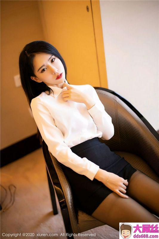 XiuRen秀人网No.2148BABY_柒白衬衫黑短裙的OL职场秘书装备